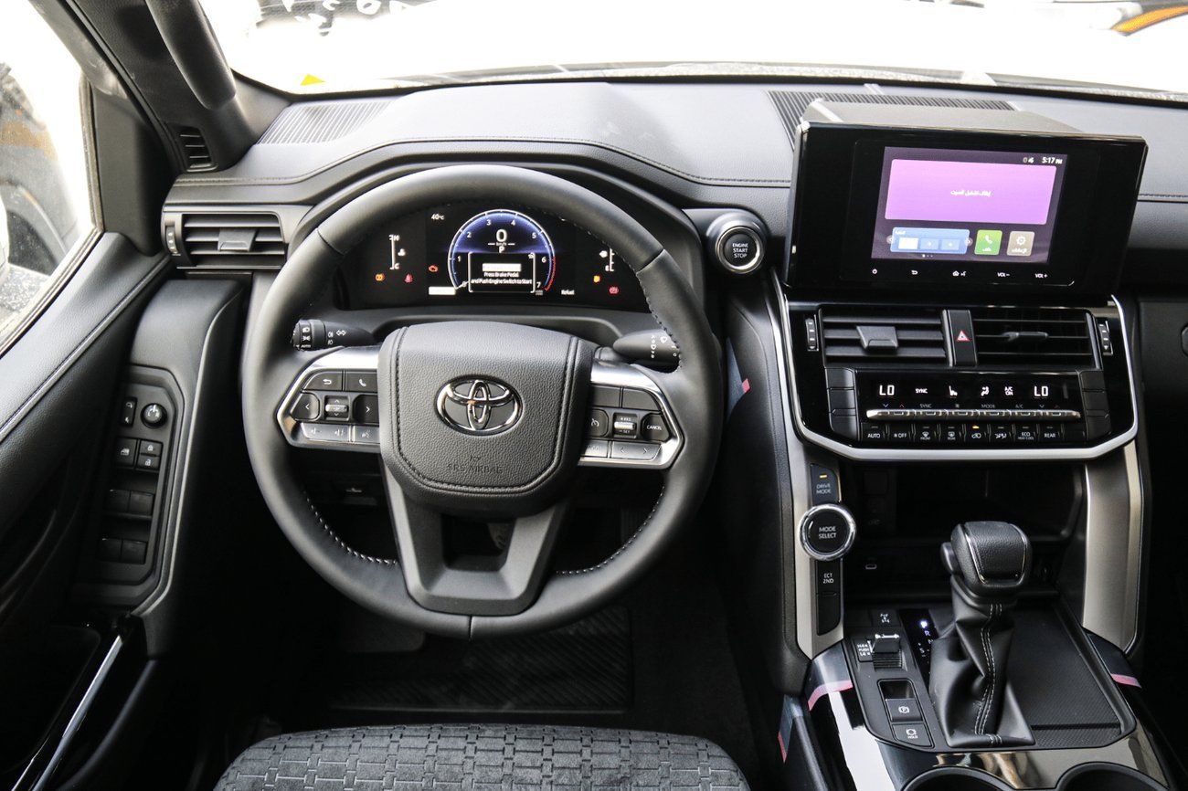 Toyota Land Cruiser GXR 4.0L Toyota Land Cruiser GXR 2025 | 4L | BASIC