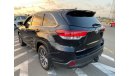 Toyota Highlander XLE VERY NEAT AND CLEAN. READY TO DRIVE