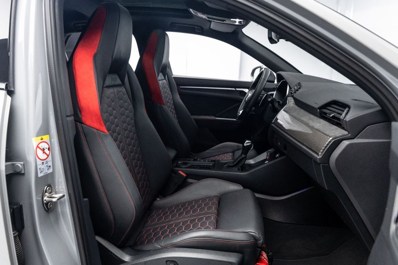أودي RSQ3 STD BUY NOW, PAY 2027 | THE BLACKLINE STANDARD | August 2027 Audi Warranty + Service Contract, GCC