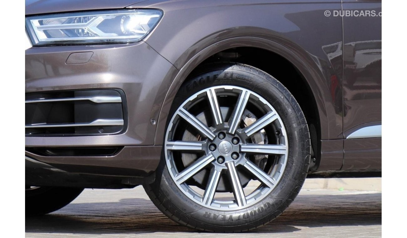 أودي Q7 45 TFSI quattro