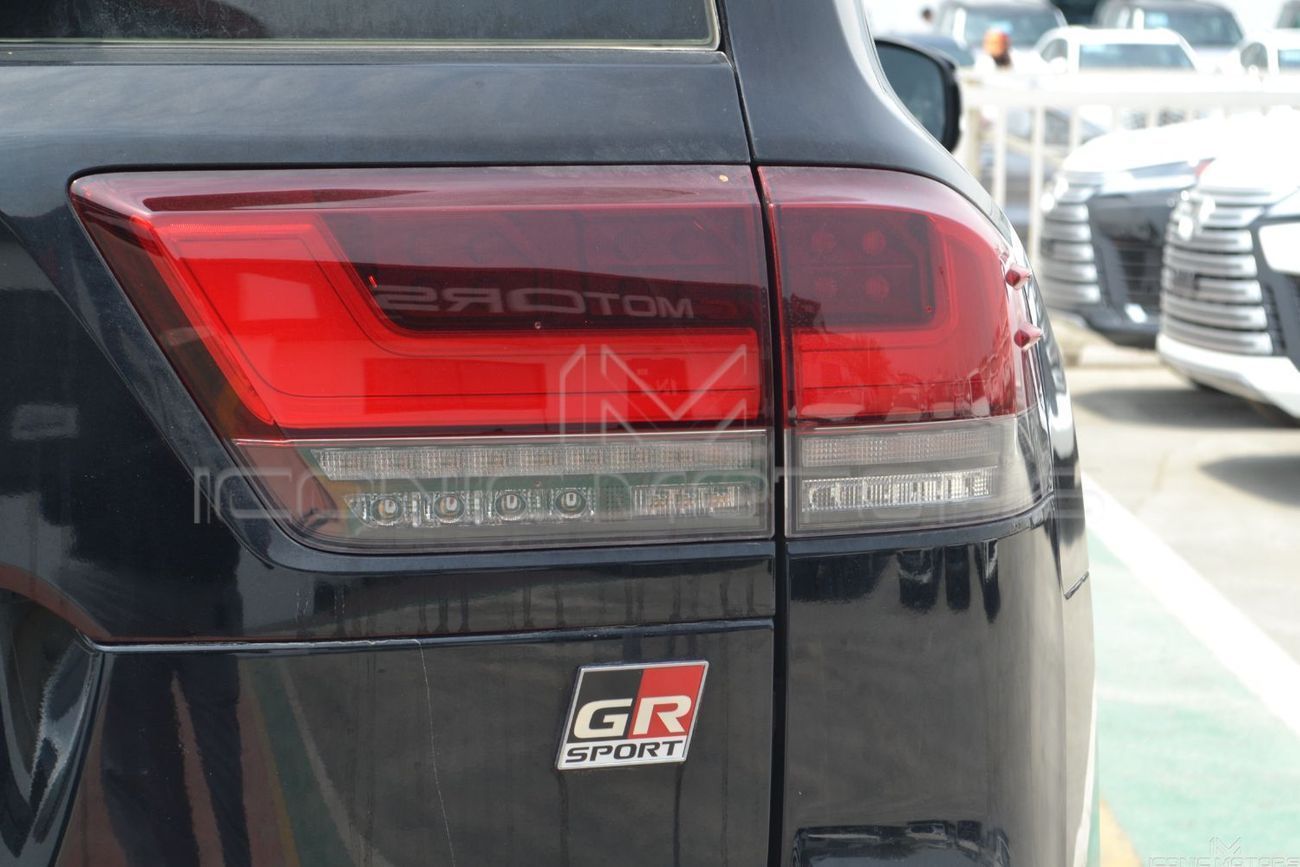 تويوتا لاند كروزر GR-S 3.3L 2025 TOYOTA LAND CRUISER GR-SPORT 3.3L