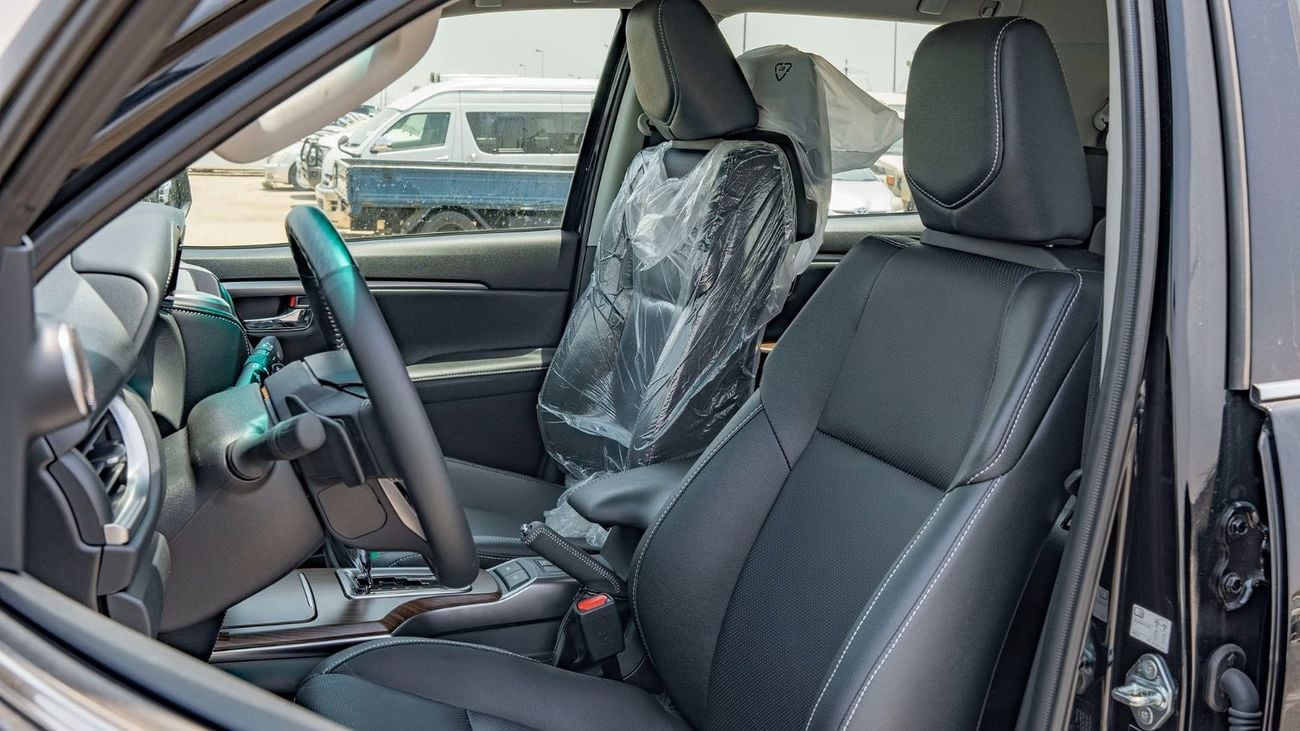 Toyota Fortuner 2025 Toyota Fortuner 4.0L Petrol Full Option - GCC