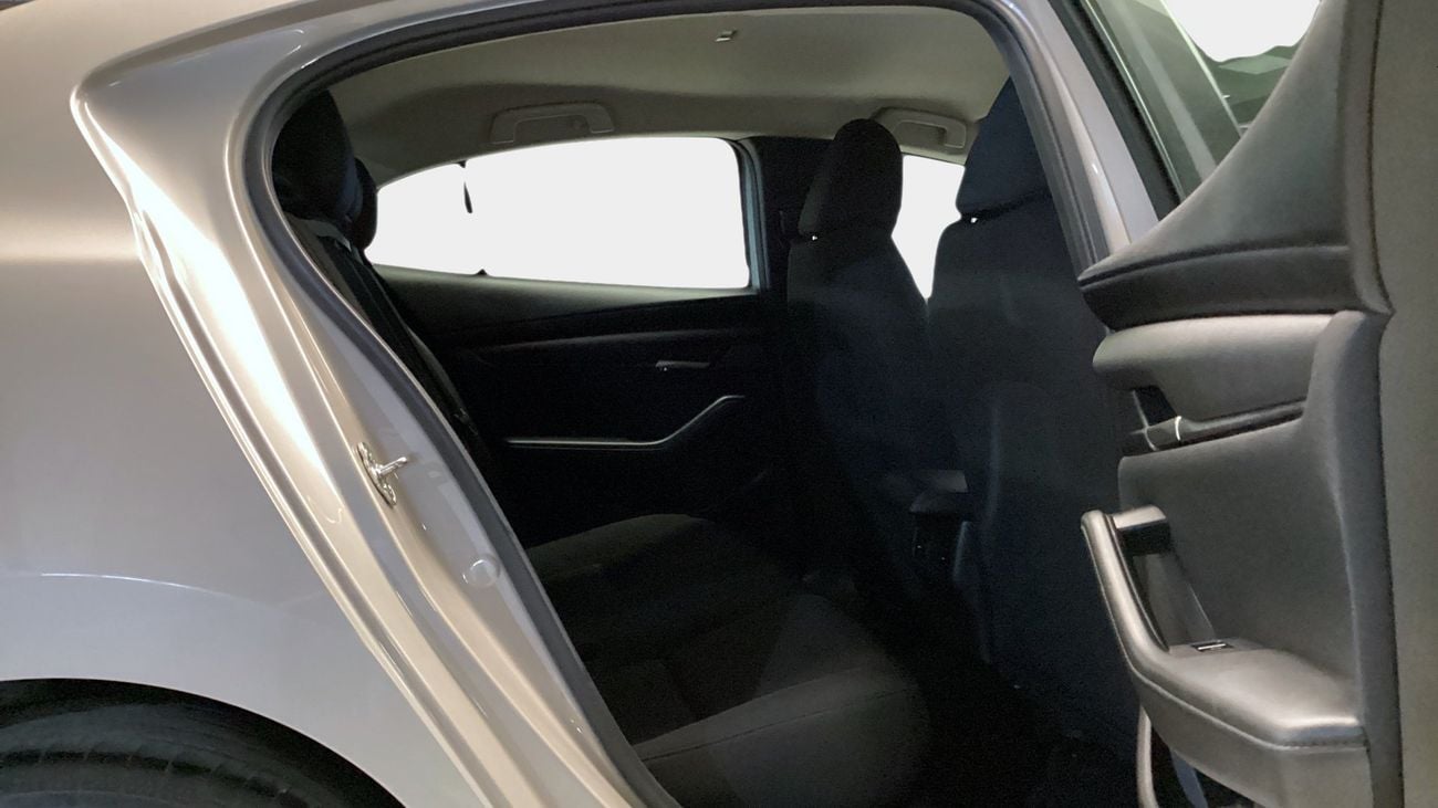 Mazda 3 2.0 SELECT AUTO | Guaranteed Warranty | 0 Down Payment