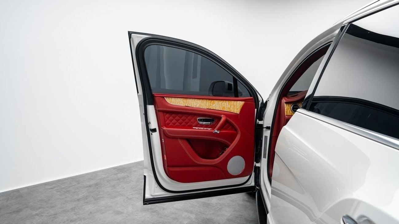 بنتلي بينتايجا W12 2017 - GCC