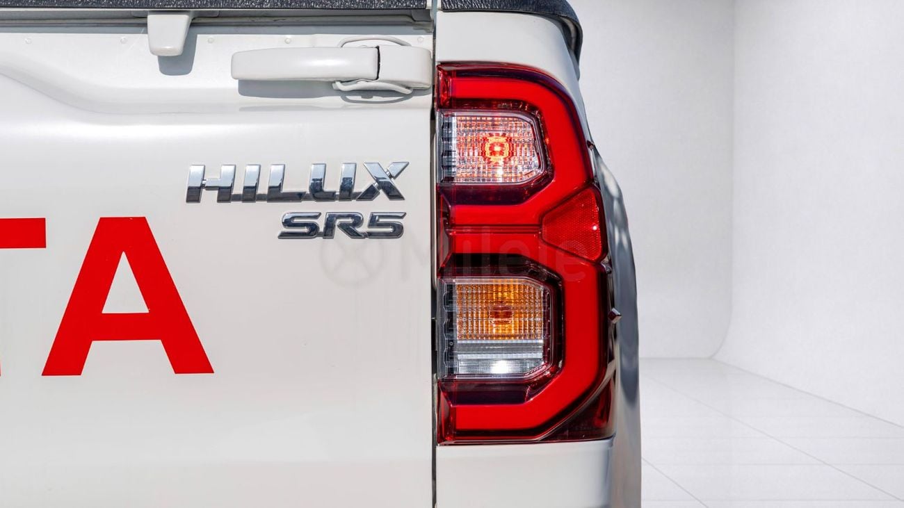 Toyota Hilux TOYOTA HILUX DC | 2-YEAR WARRANTY + SERVICE AVAILABLE | IN-HOUSE FINANCING | 0% DOWNPAYMENT (BANK)