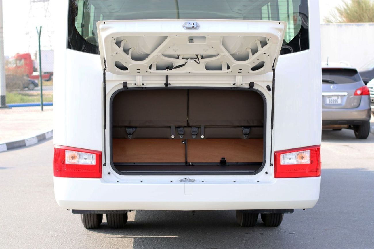 Toyota Coaster Toyota coaster 4.2L,30 seaters ,manual gear,diesel engine LHD,European specs,2024 model brand new