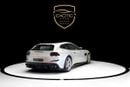 فيراري جي تي سي 4  لوسو LUSSO