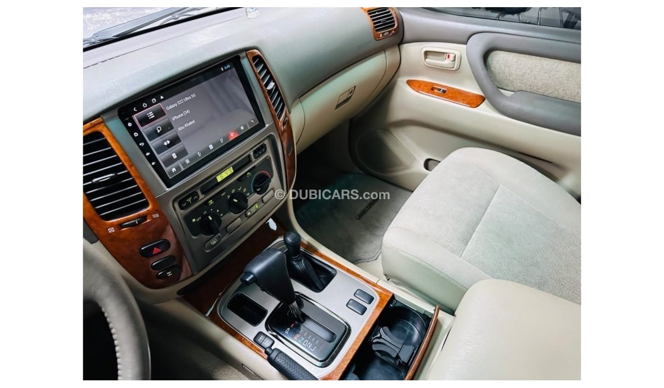 تويوتا لاند كروزر GCC .. GXR .. V6 .. Perfect Condition ..