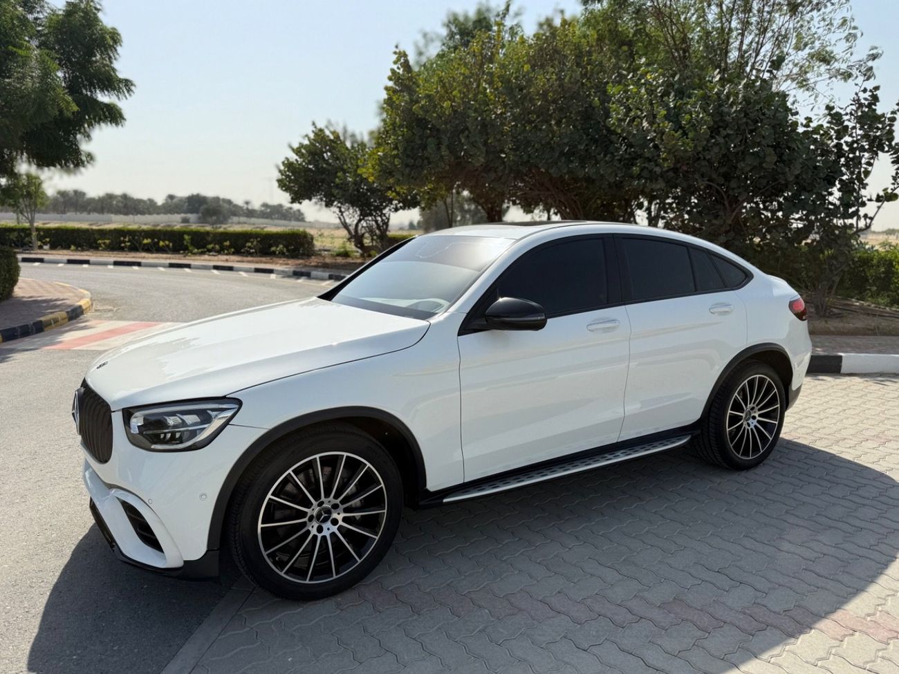 مرسيدس بنز GLC كوبيه 200