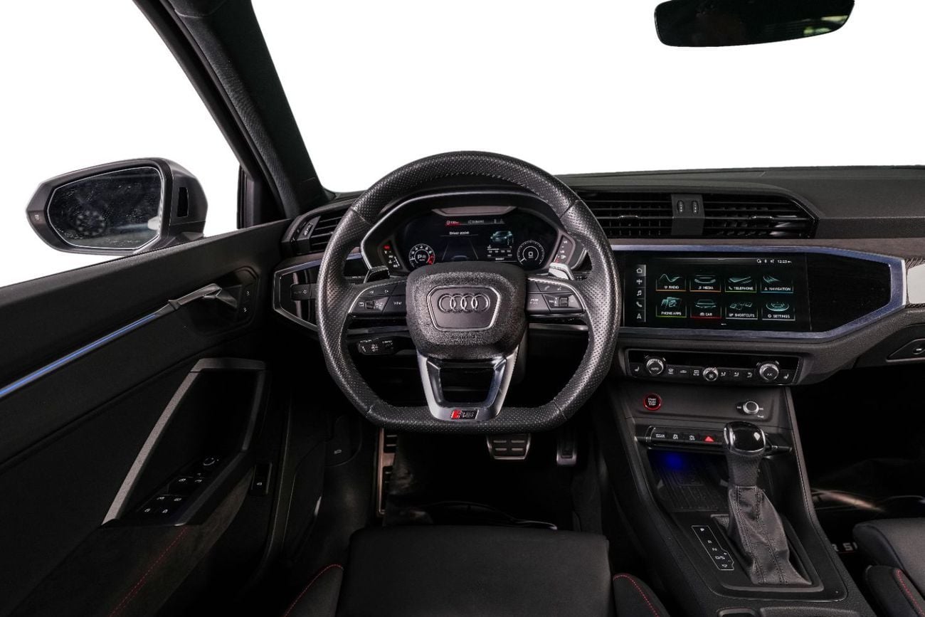 Audi RS Q3 Sportback TFSI quattro 2.5L Premium Leather Interior-Red Interior Inserts-Honeycomb Stitching