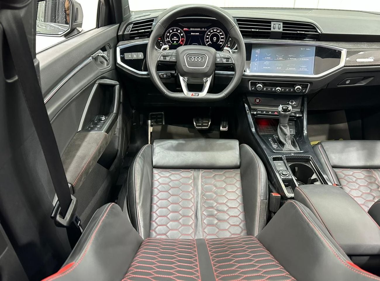 Audi RS Q3 2021 Audi RSQ3, One Year Unlimited Km Warranty, Full Agency Service History,GCC
