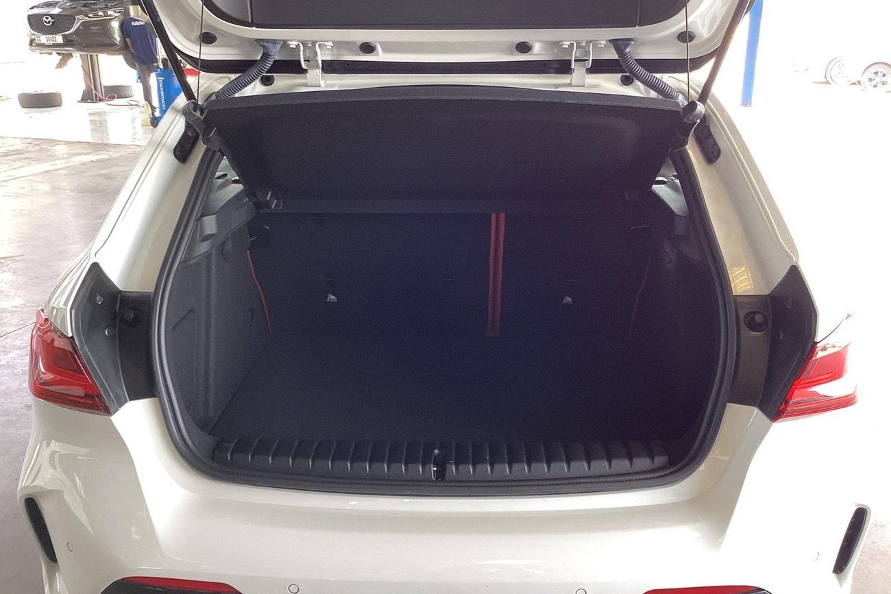 بي أم دبليو 120i M-Sport | شامل الضمان | 0 ﺪﻔﻋﺓ ﺃﻮﻟﻯ