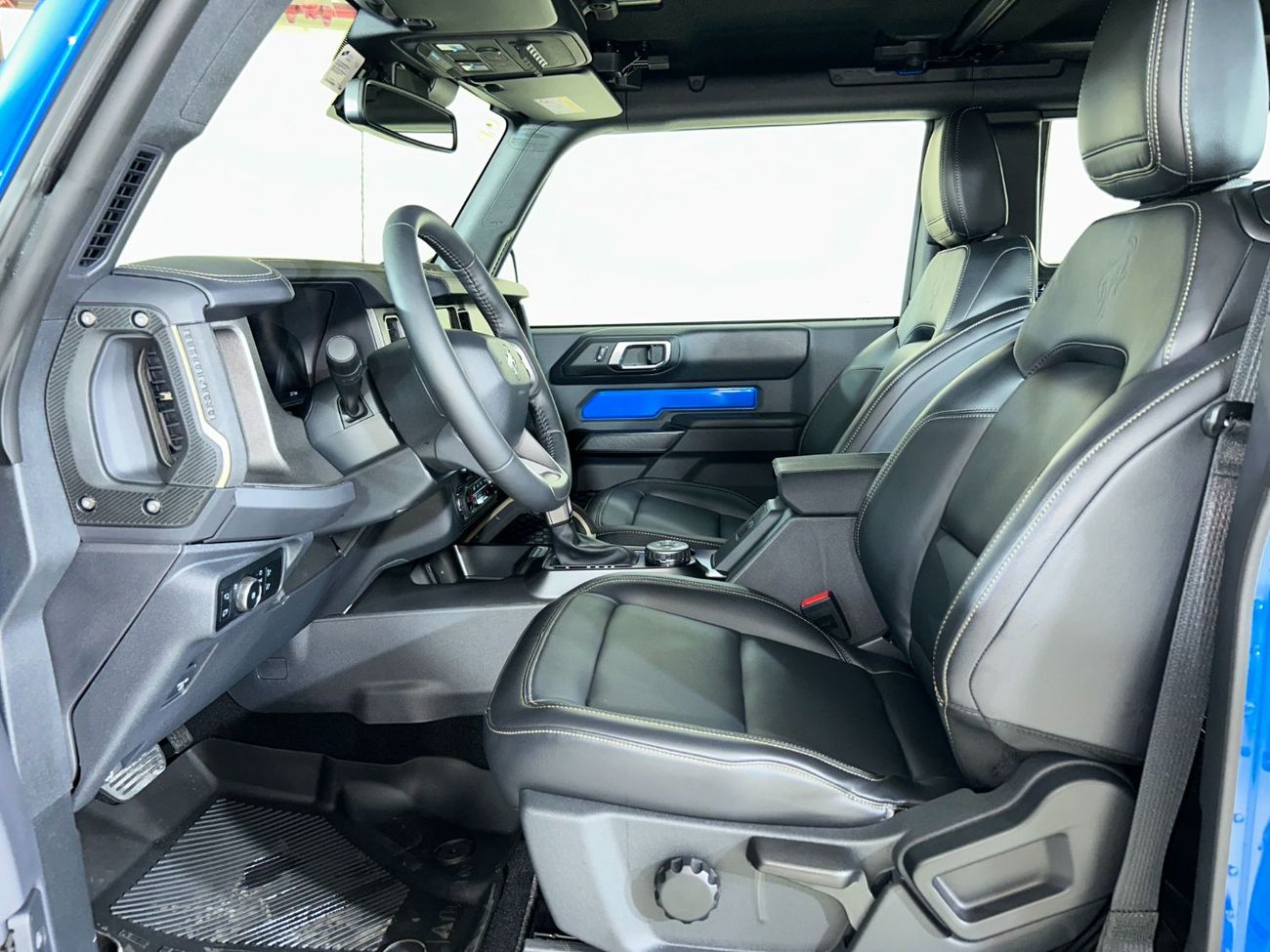 Ford Bronco Badlands 2.7L B2D1725 BRONCO 2 DOORS BADLANDS 334A 2.7L V6 ECOBOOST LTHR SSQTCH + TOW BAR