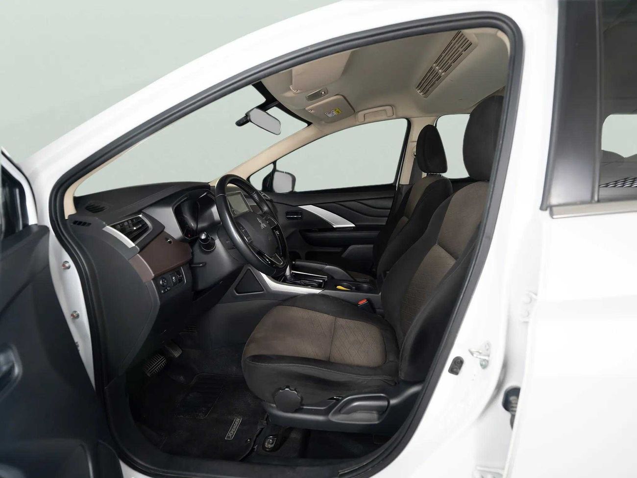 Mitsubishi Xpander PREMIUM 1.5