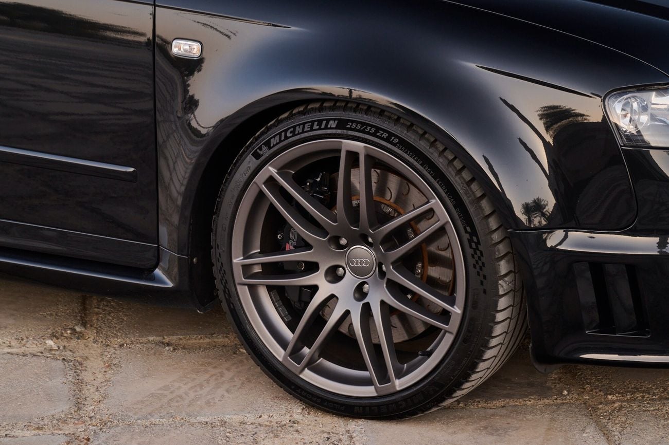 Audi RS4 Black Optics