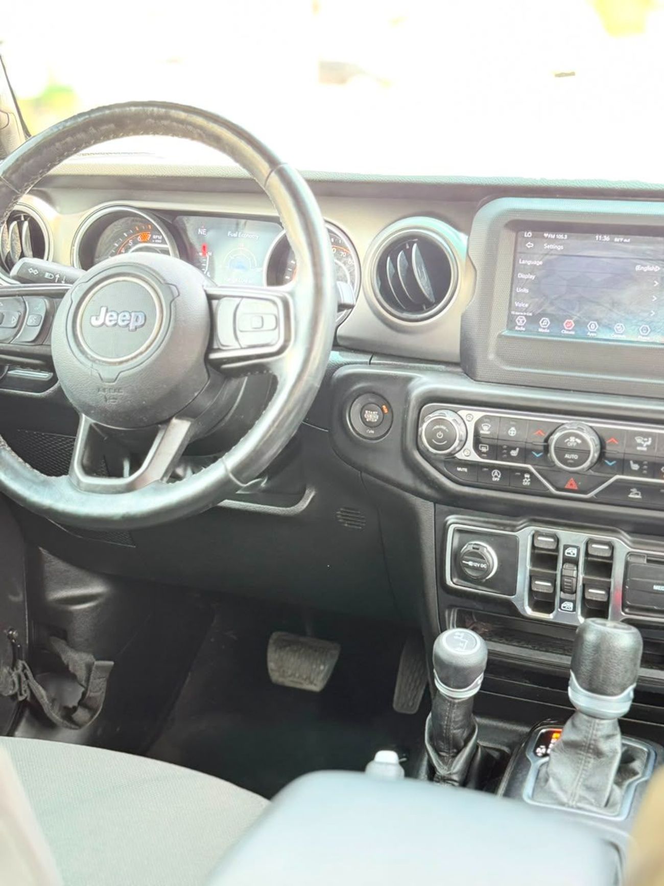 Jeep Wrangler Unlimited SAHARA 4XE