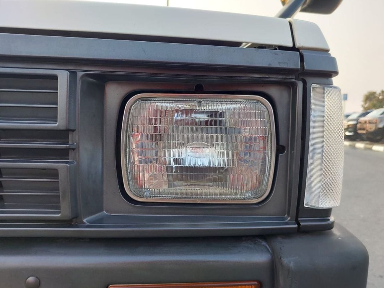 نيسان بيك آب NISSAN DATSUN PICKUP RHD 1989 MODEL 2.3 L DIESEL MANUAL(PM06810)