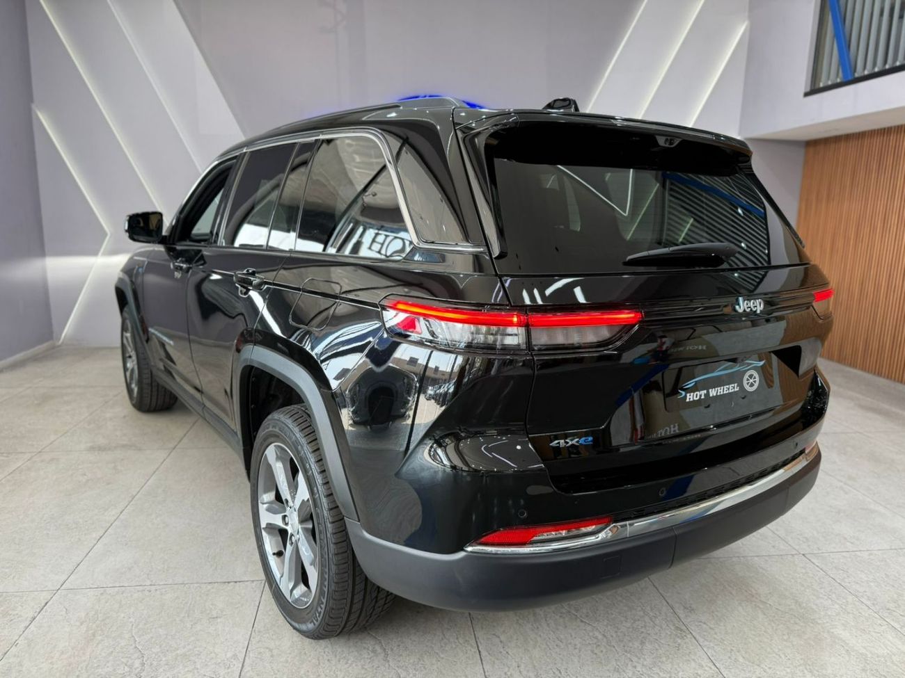 Jeep Grand Cherokee Jeep Grand Cherokee 4XE | Brand New