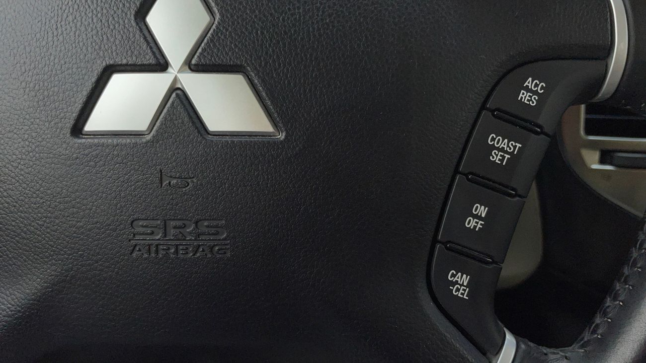 ميتسوبيشي باجيرو GLS HIGHLINE 3.8 | بدون دفعة مقدمة | اختبار القيادة في المنزل