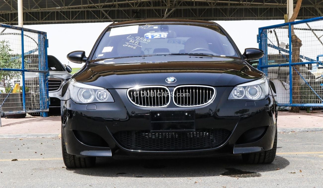 BMW M5 V10