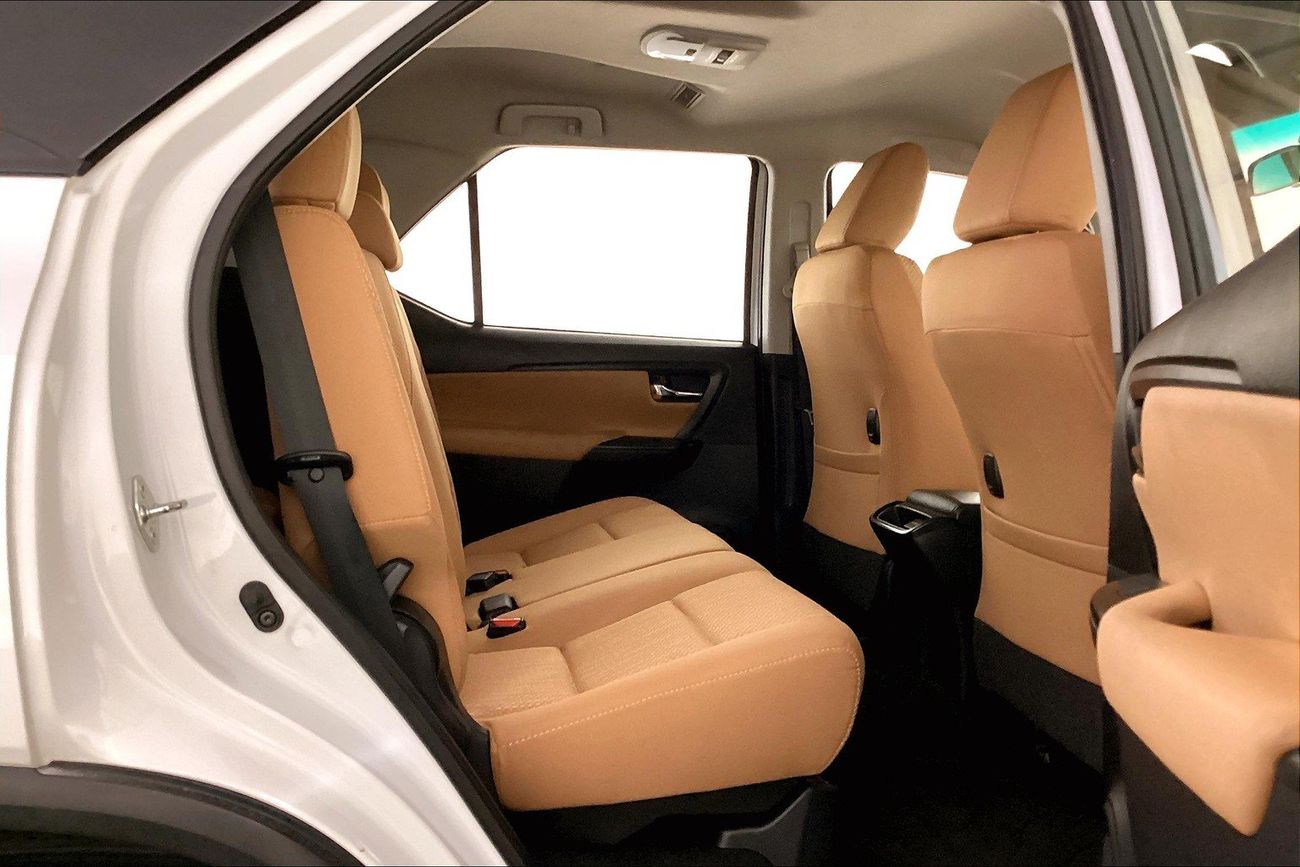 تويوتا فورتونر EXR | شامل الضمان | 0 ﺪﻔﻋﺓ ﺃﻮﻟﻯ