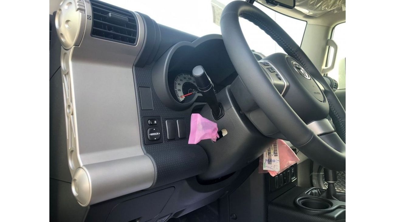 Toyota FJ Cruiser TOYOTA_FG_CRUISER_2022_2021_4.0_GASOLINE