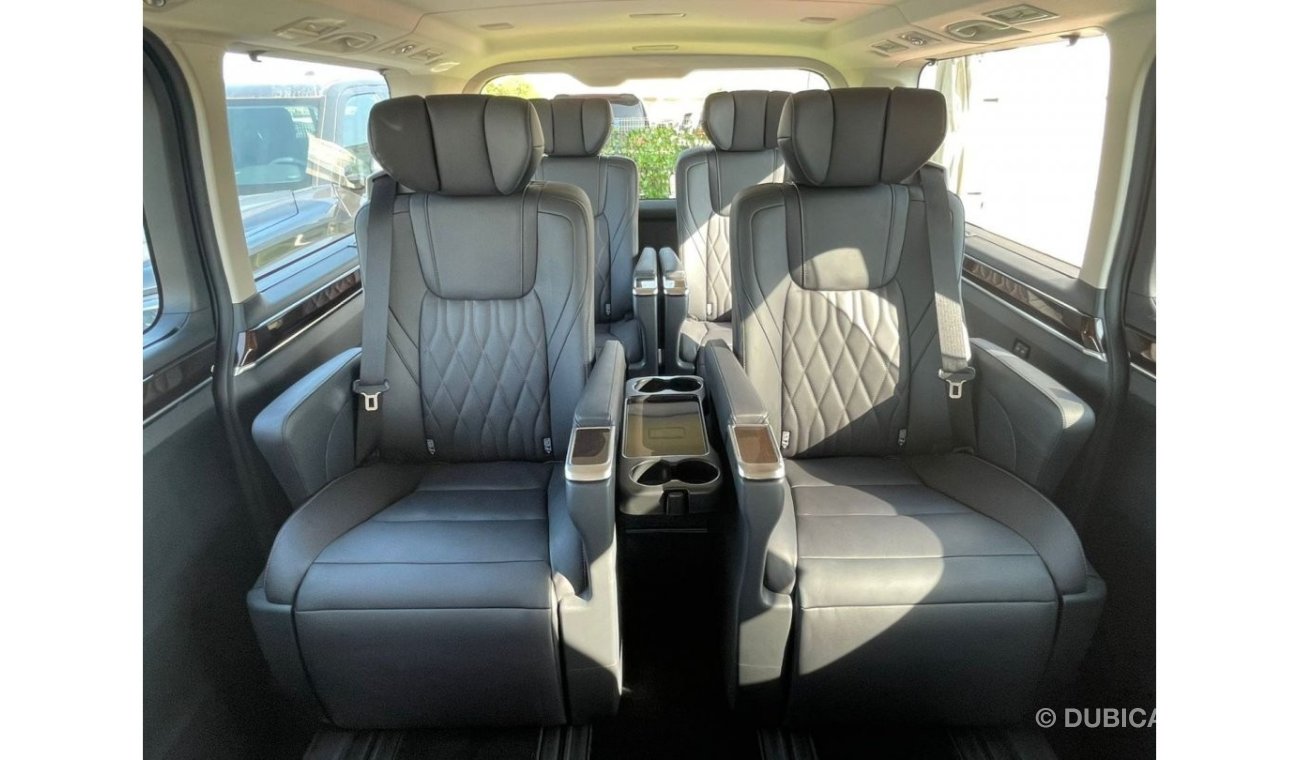 تويوتا جرافينا Toyota Granvia Premium 3.5L ,6 seat ,360cam , full option