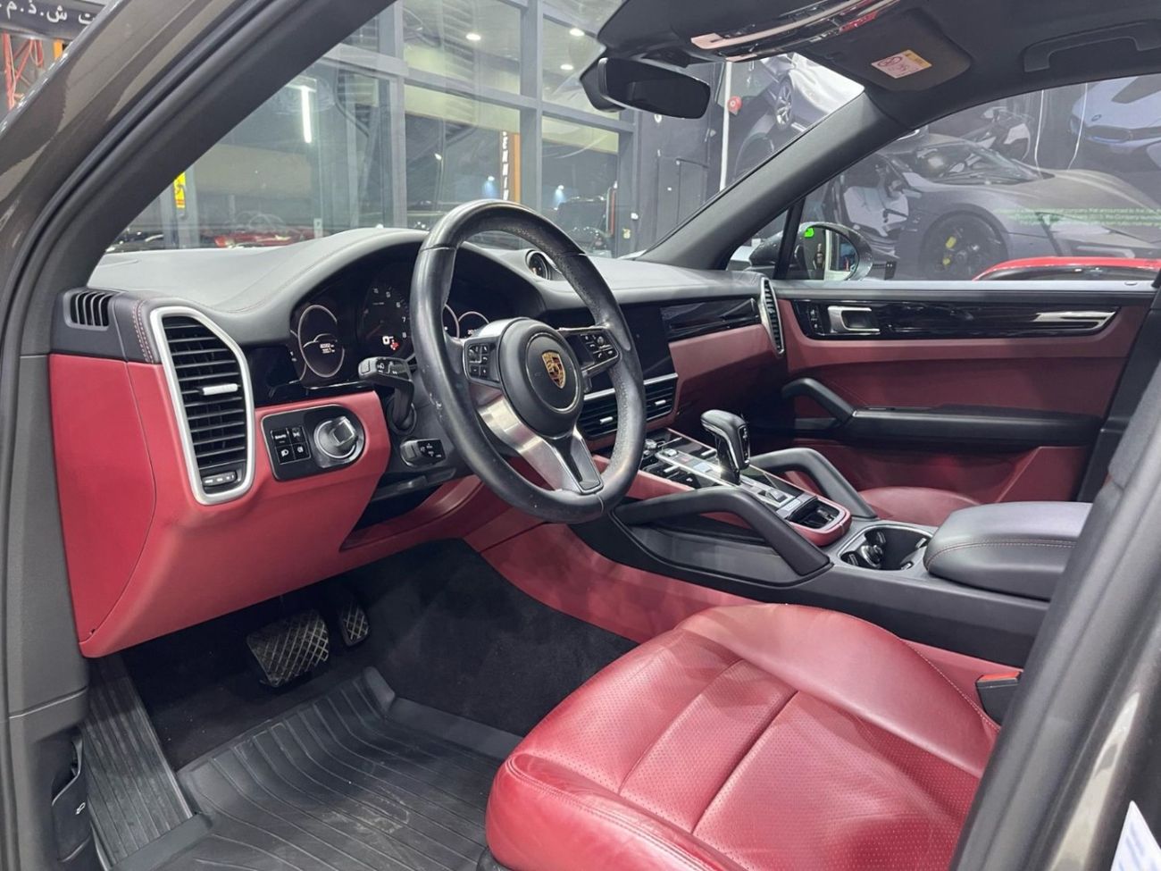 Porsche Cayenne Base Coupe