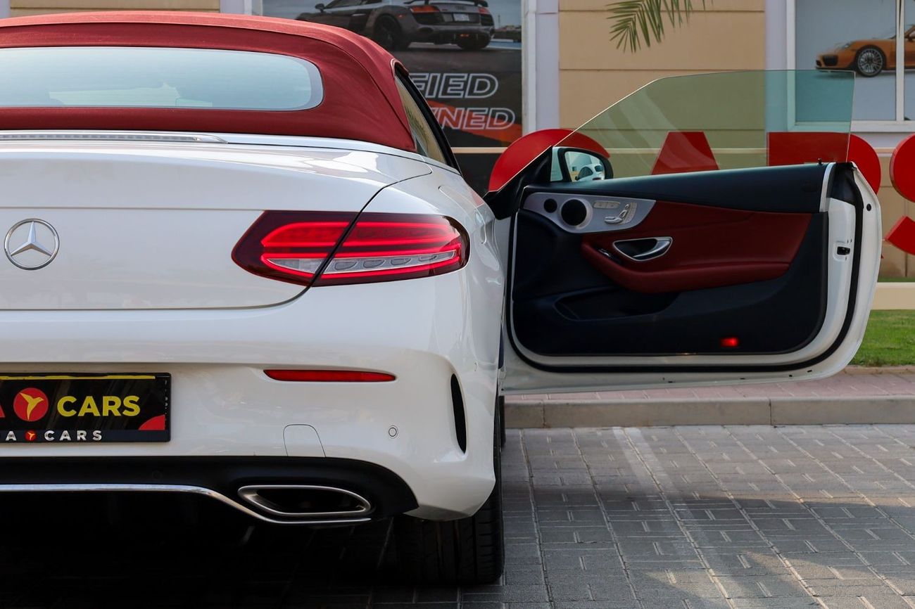 Mercedes-Benz C 200 Premium Mercedes-Benz C200 Convertible 2020 GCC under Warranty with Flexible Down-Payment/ Flood Fre