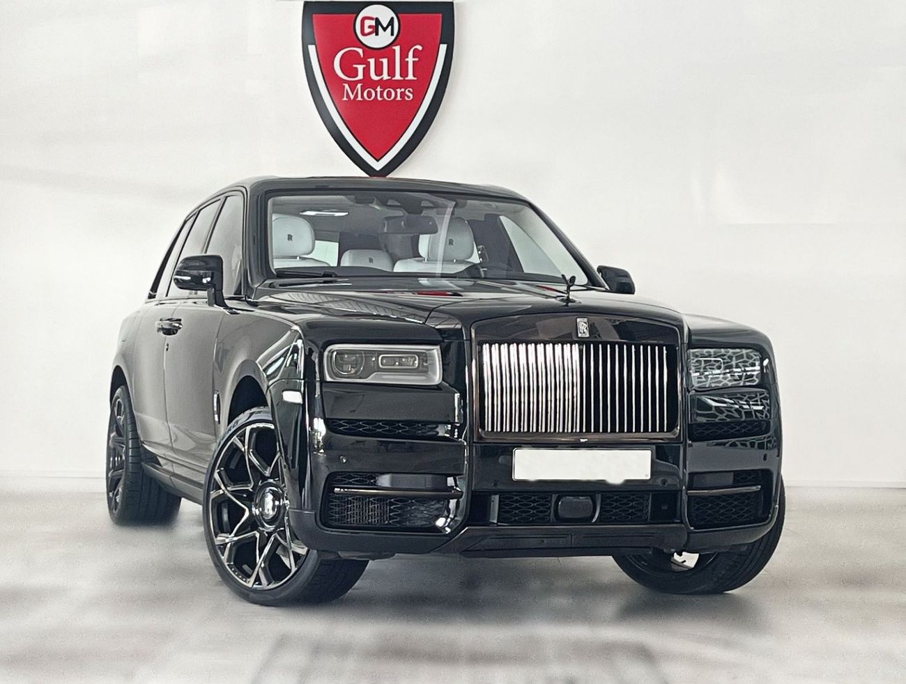 Rolls-Royce Cullinan STD 6.7L 12CYL EXCELLENT CONDITION