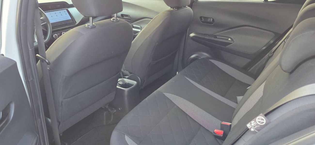 Nissan Kicks S