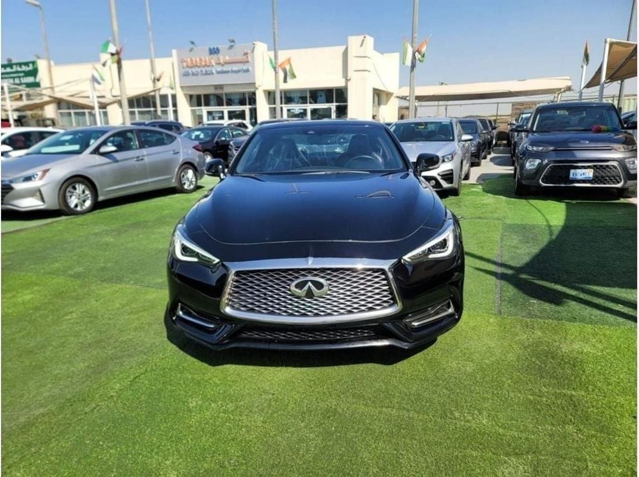 Infiniti Q60 Premium Luxury 3.0L