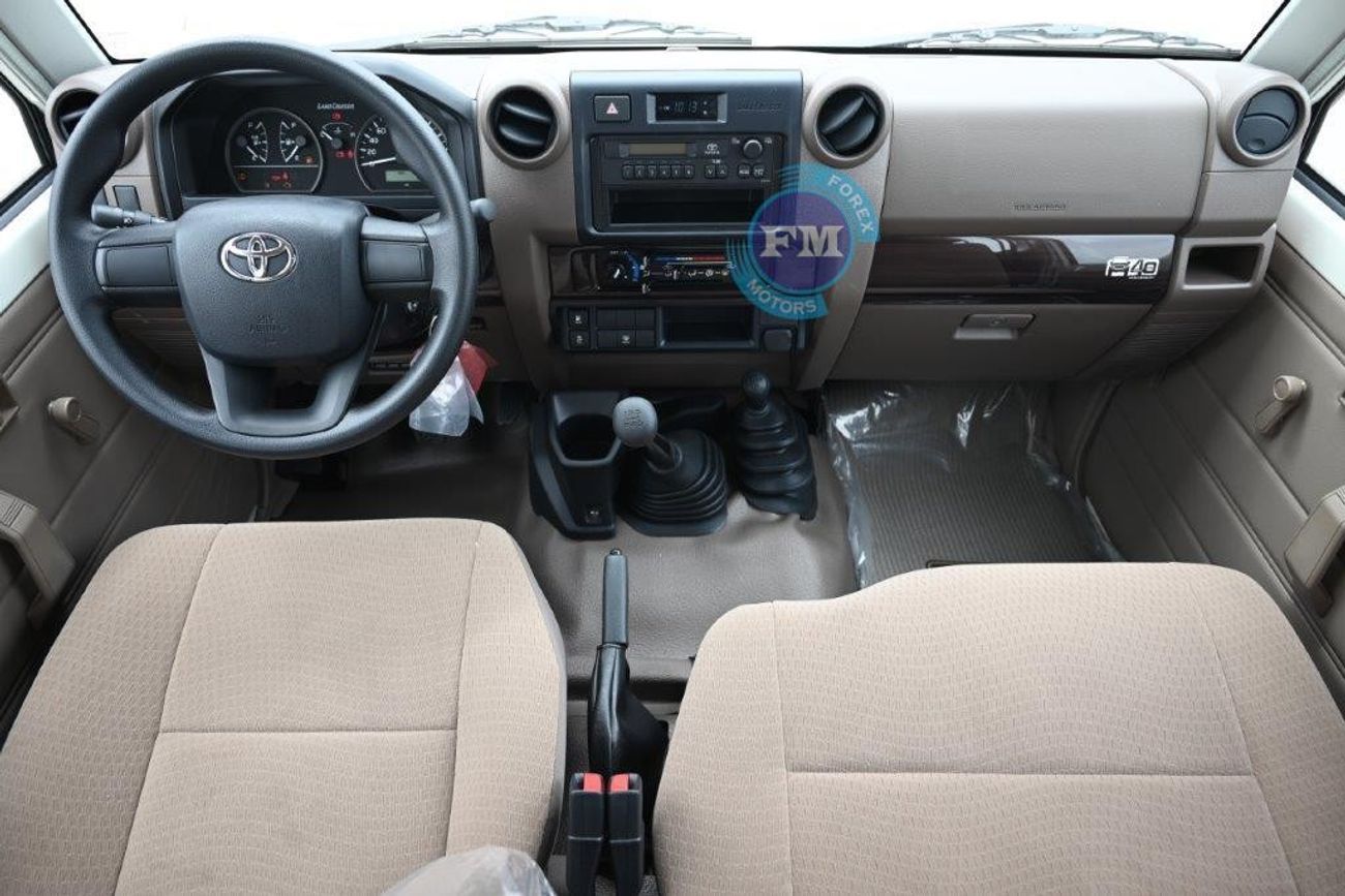 Toyota Land Cruiser 70 2.8L Diesel 9 Seater 4WD Manual Euro 4