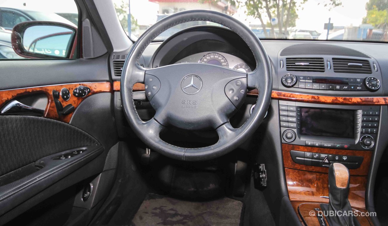 Mercedes-Benz E 240