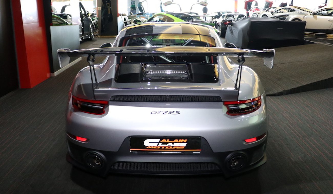 بورش 911 GT2 RS Weissach Package - With Warranty