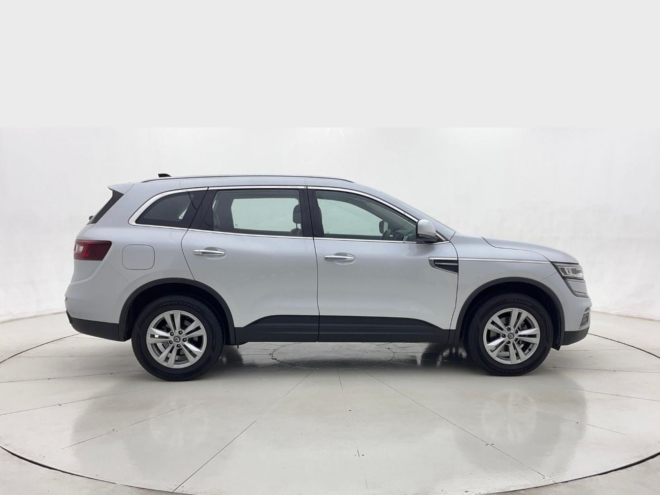 Renault Koleos 2.5L 2024 | 0 DP | 809/Month | 30 Day Return | Service History