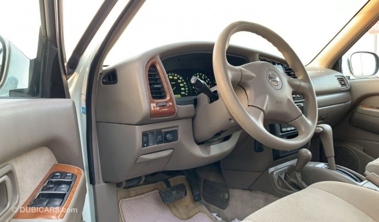 نيسان باثفايندر 2004 4x4 Ref#101