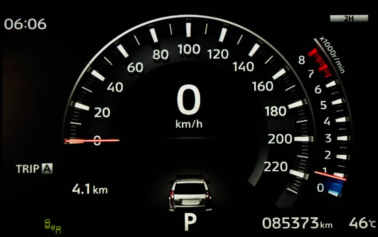 Mitsubishi Montero Sport GLS Top 3.0L Mitsubishi Montero Sport 3.0L V6 2021, GCC Original Paint, In Excellent Condition, 1298