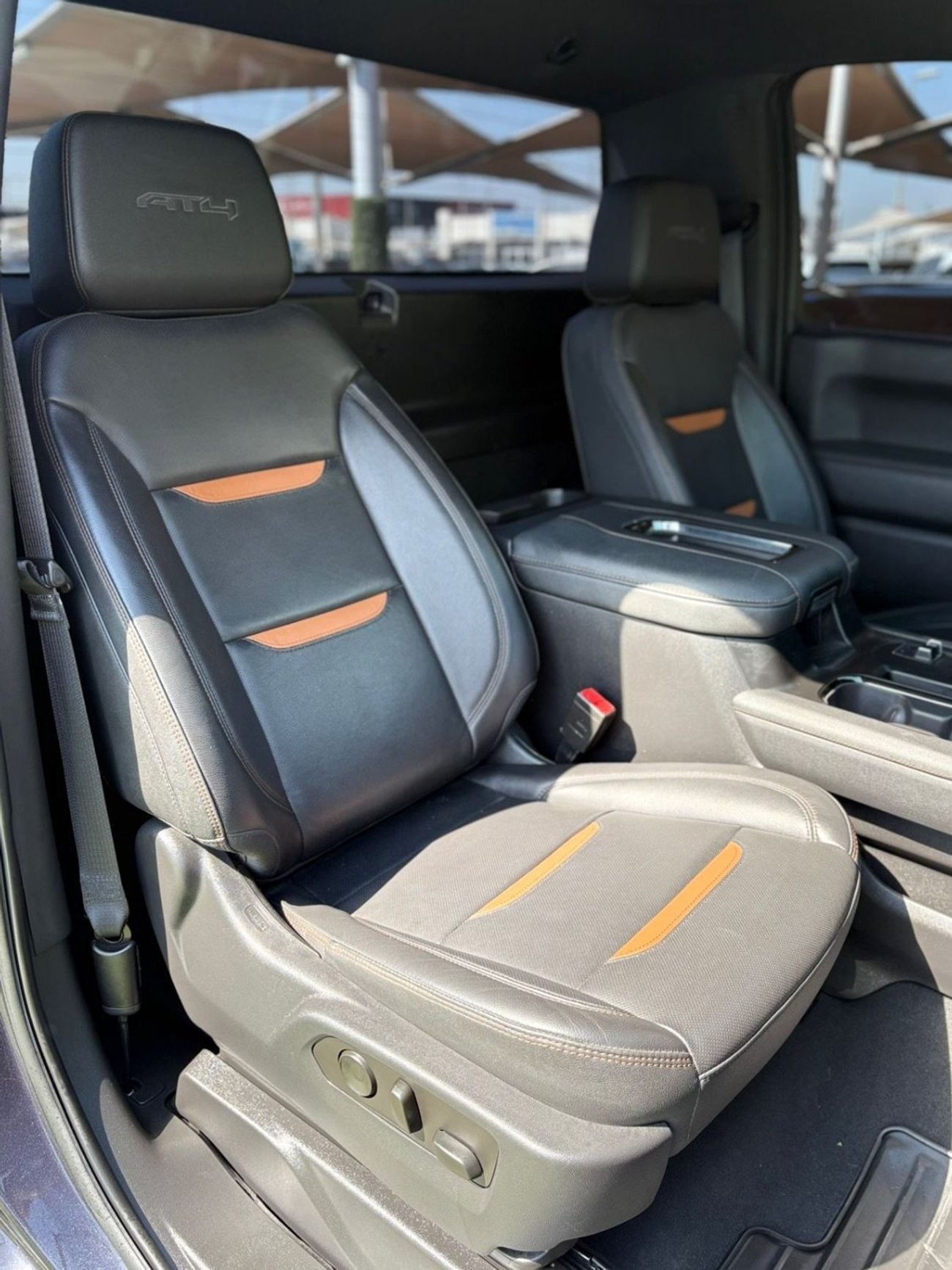 GMC Sierra 5.3L V8 AT4 Regular Cab (AWD)