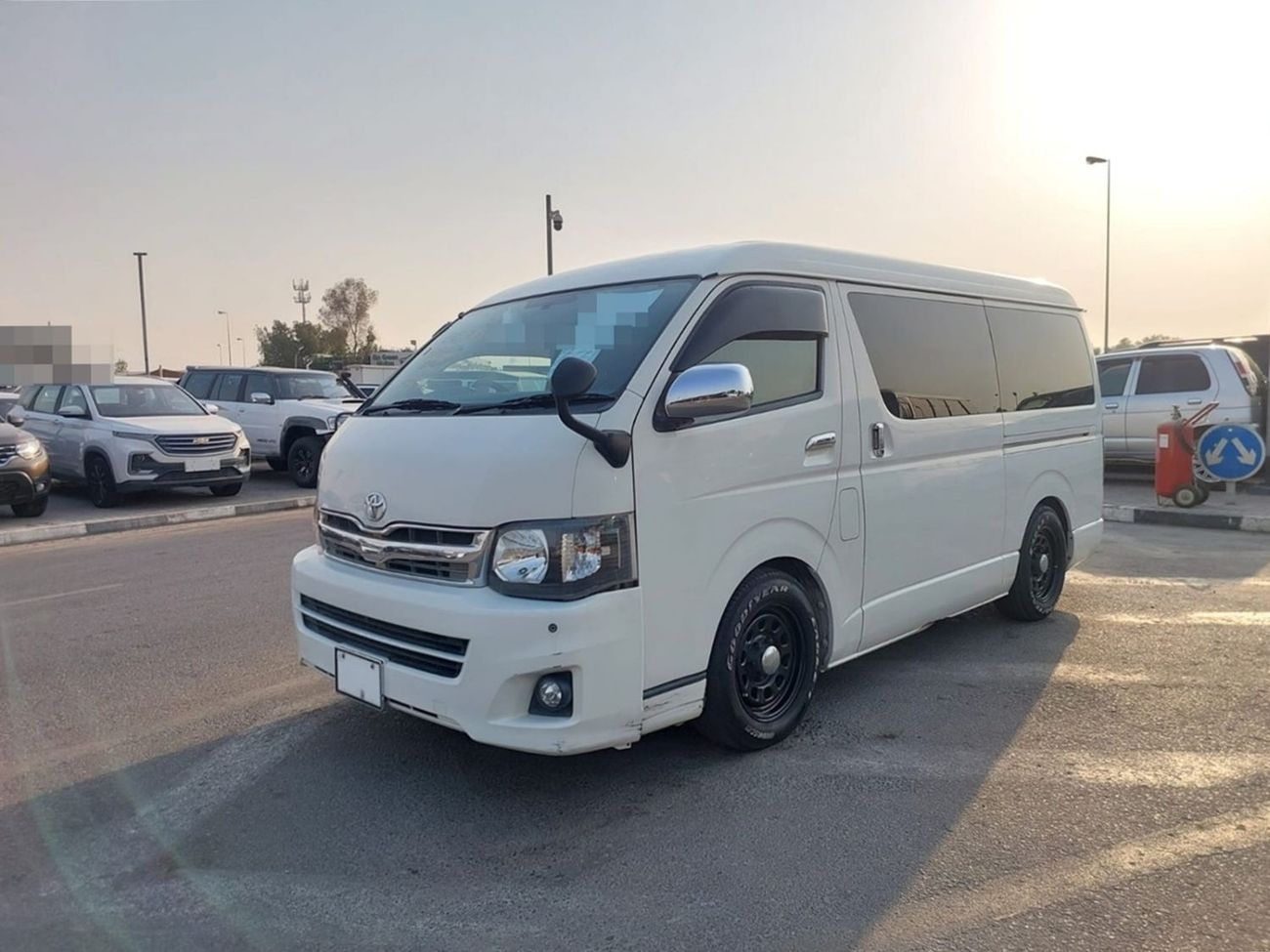 تويوتا هاياس TOYOTA HIACE VAN RHD 2009 MODEL 2.7 L PETROL AUTOMATIC(PM02291)