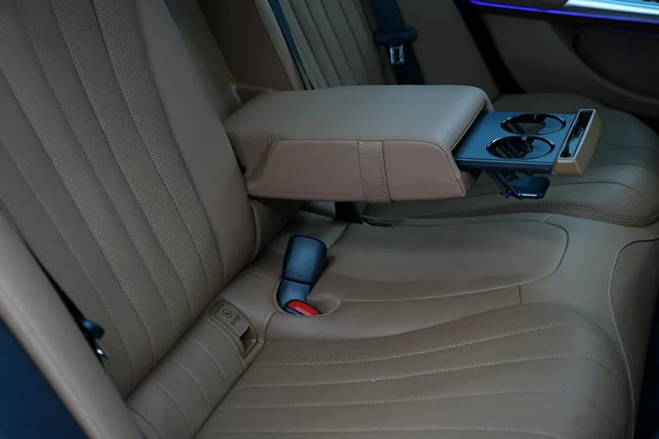 مرسيدس بنز E 200 كوبيه Summer Offer | E 300 | GCC 0km | Agency Warranty | AMG Sports Package