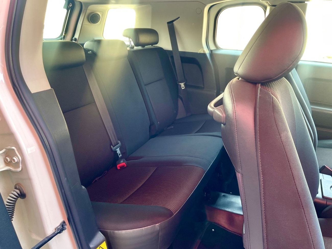 Toyota FJ Cruiser BASE | Manual Transmission | Magnuson Supercharger