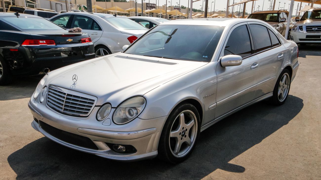 Mercedes-Benz E 500 with E55 Bodykit
