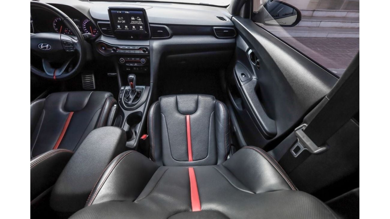 Hyundai Veloster Turbo