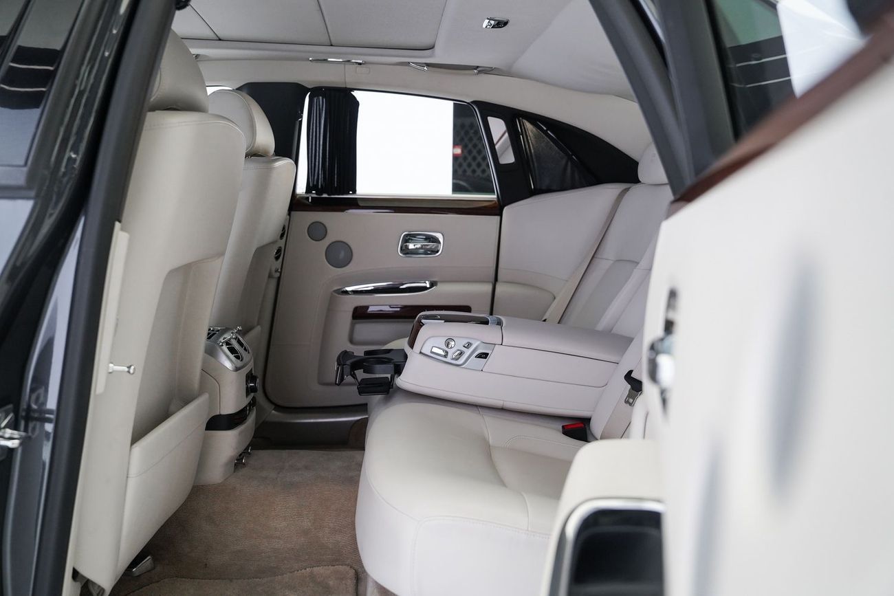 Rolls-Royce Ghost Rolls Royce Ghost