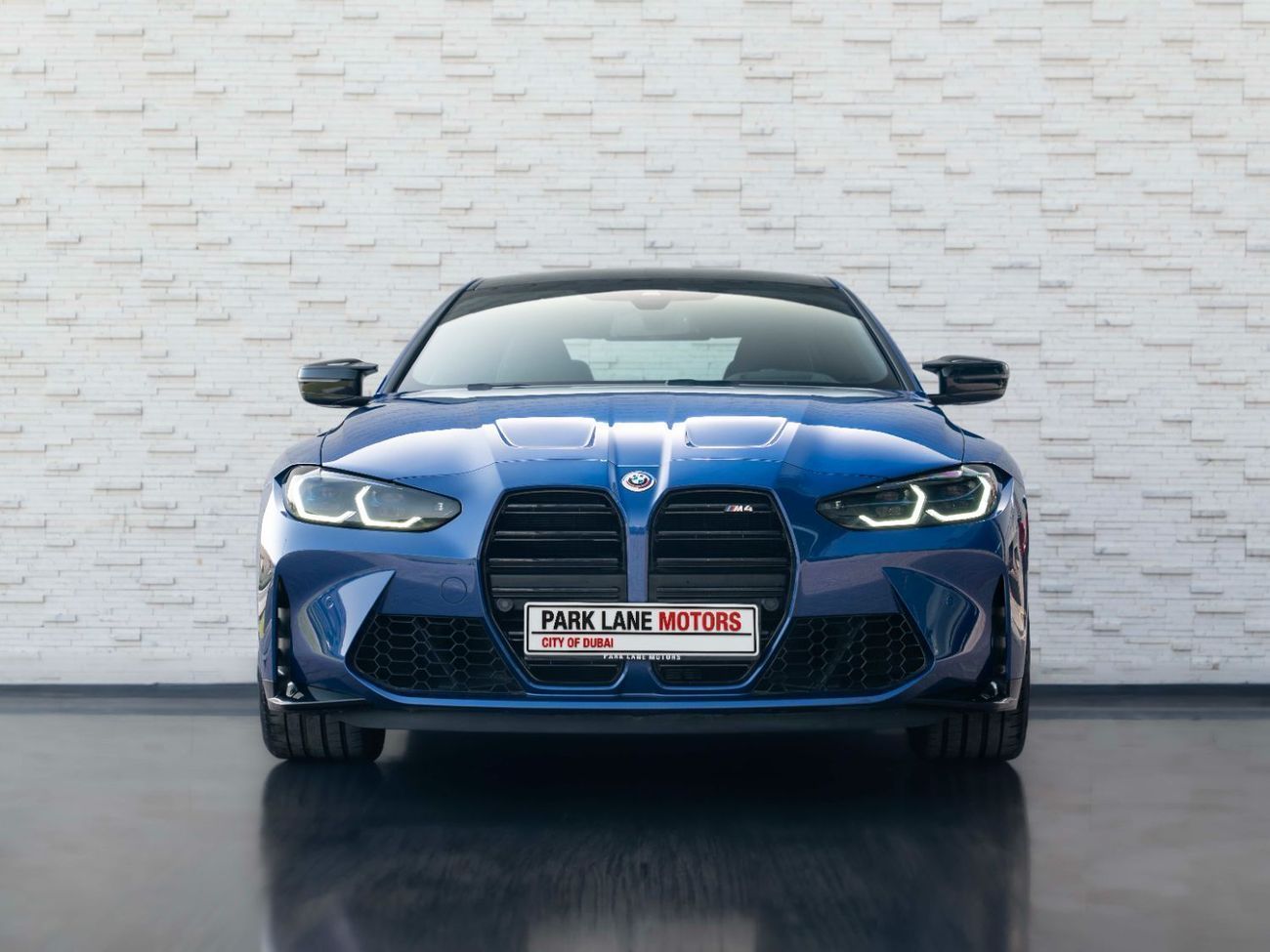 بي أم دبليو M4 COUPE