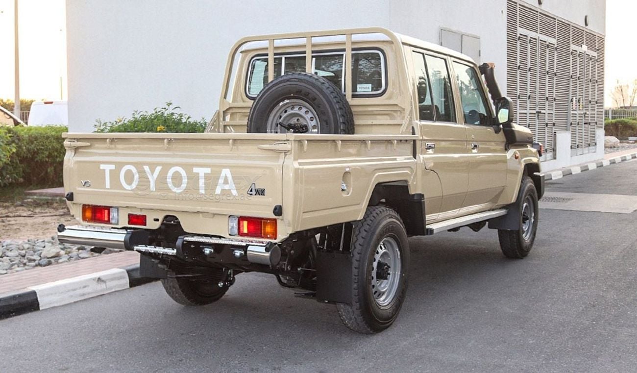 تويوتا لاند كروزر بيك آب 2025 Model Toyota Land Cruiser Pick Up, LC79 Double Cabin, 4.0L Petrol 4WD 6A/T