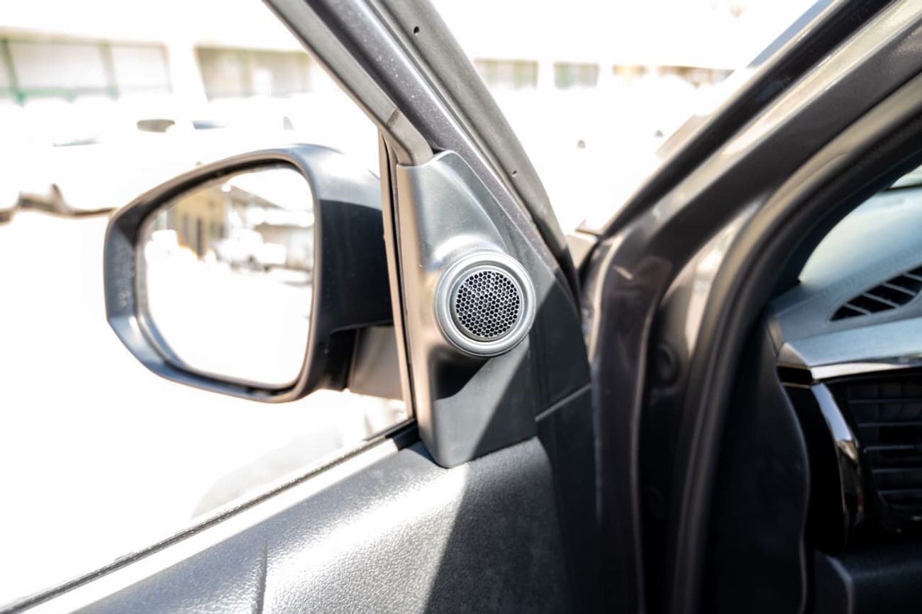 تويوتا هيلوكس 2.8L GD Adventure | Double Cabin Pickup | Automatic | Four Wheel drive | Diesel | 5 Seats | 4 Door