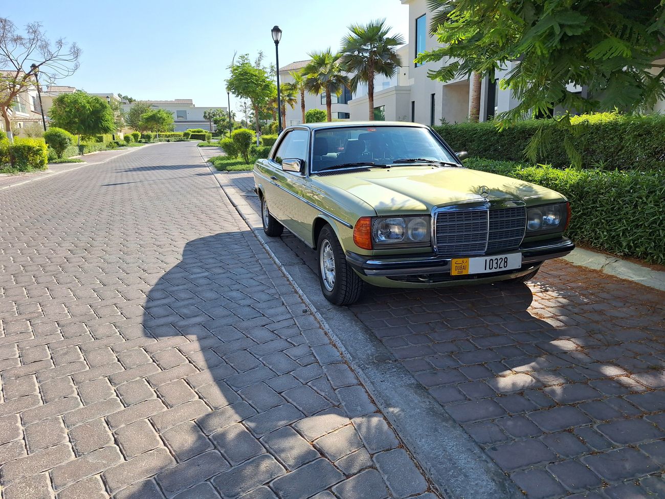 مرسيدس بنز 280 1985 Mercedes-Benz 280CE | Coupe | Original | High Grade