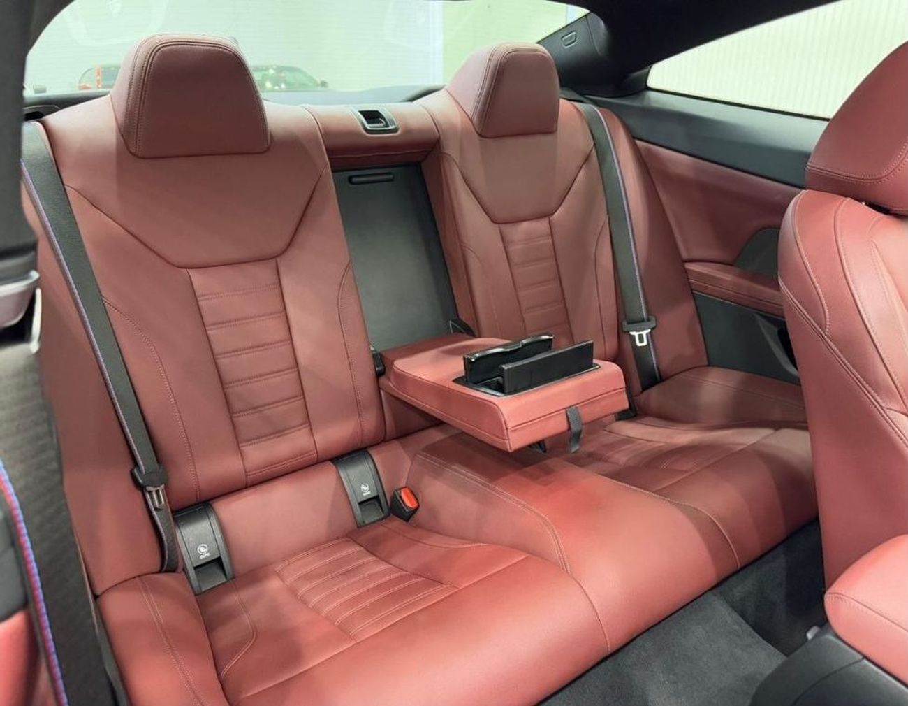 بي أم دبليو 430i M Sport 2.0L 2022 BMW 430i M-Sport Coupe, Nov 2026 BMW Warranty + Service Pack, Low Kms, GCC